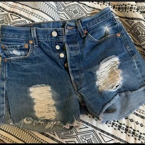 Levi’s shorts